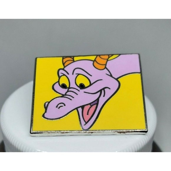 Pink Dragon Authentic Official 2014 Disney Collectible Yellow Trading Pin - Picture 2 of 9